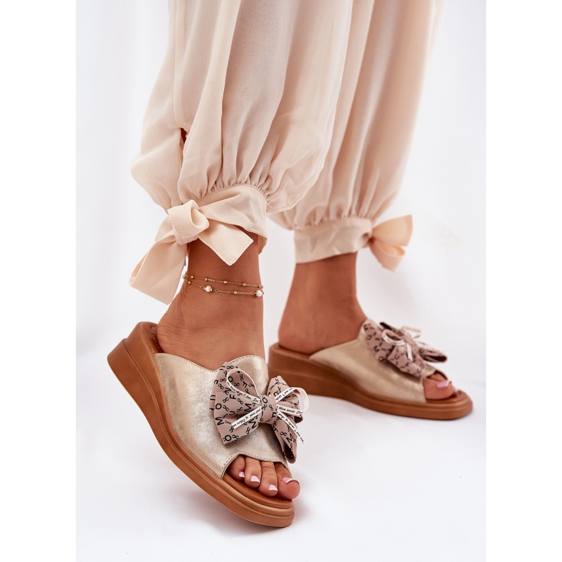 Jezzi Dámské klíny na klínu se zlatým lukem 2 Jezzi Dámské klíny na klínu se zlatým lukem 2