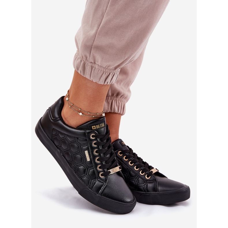 Big Star Dámské tenisky s ekologickou koženou velkou hvězdou RR274323 Black černá 1 Big Star Dámské tenisky s ekologickou koženou velkou hvězdou RR274323 Black černá 1