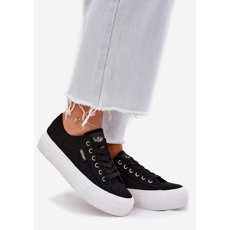 Dámské tenisky s Lace Lee Cooper LCW-25-31-3439L Black černý 1