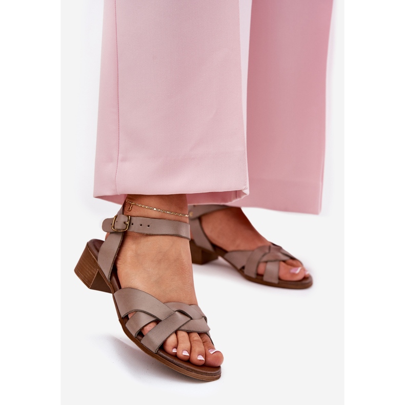 Kožené sandály s jemným zazoo 40372 tmavé béžový 1