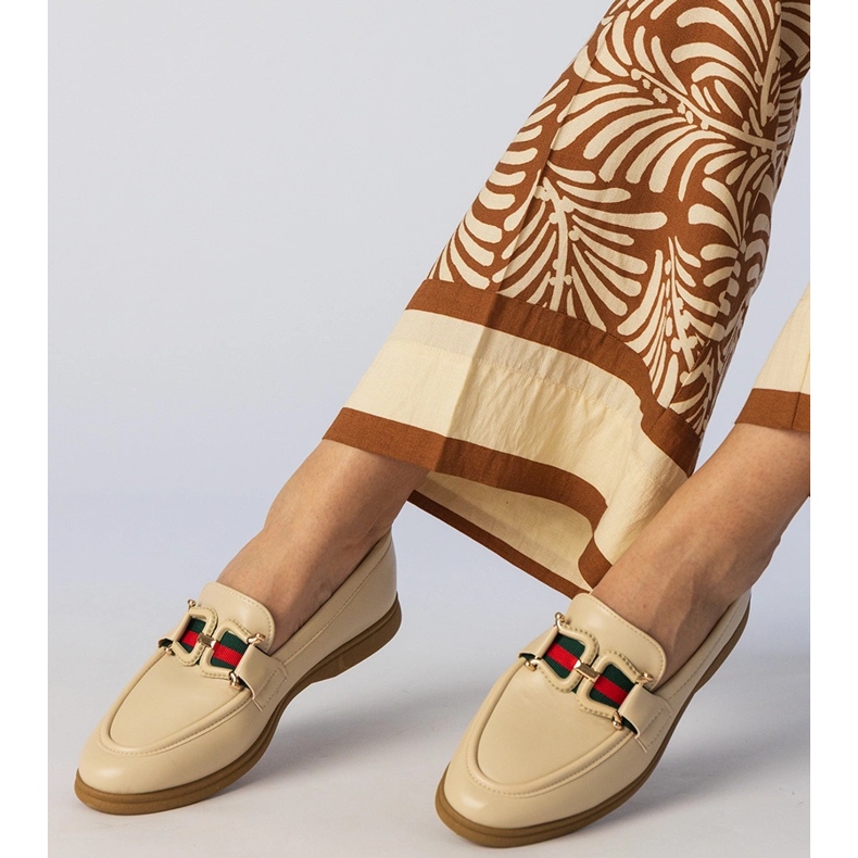 Krémové ekologické mokasíny s ozdobou béžový 1