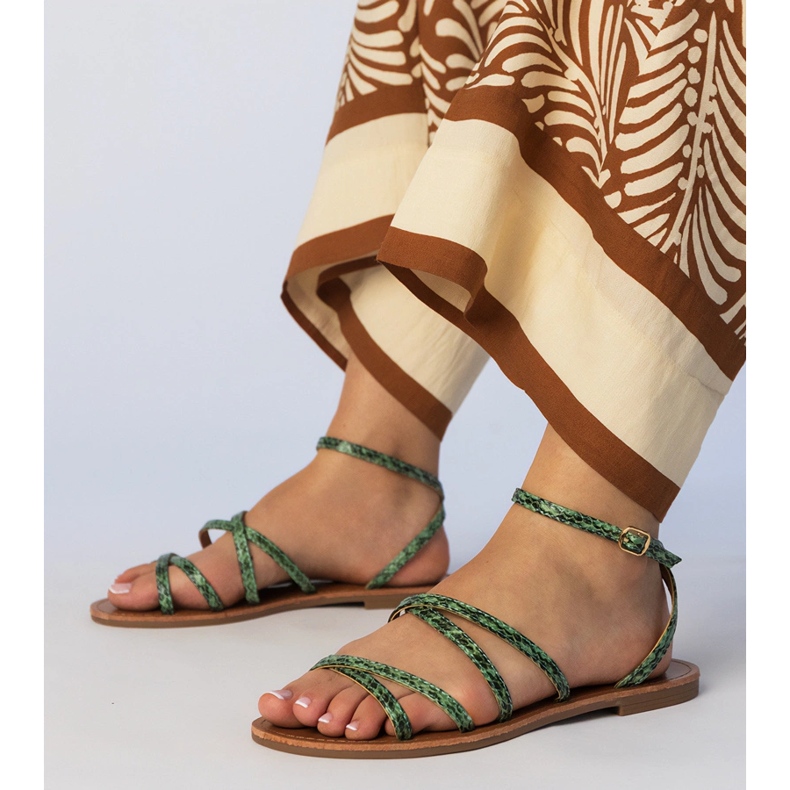 Zelené sandály na ploché podrážce zelená 1