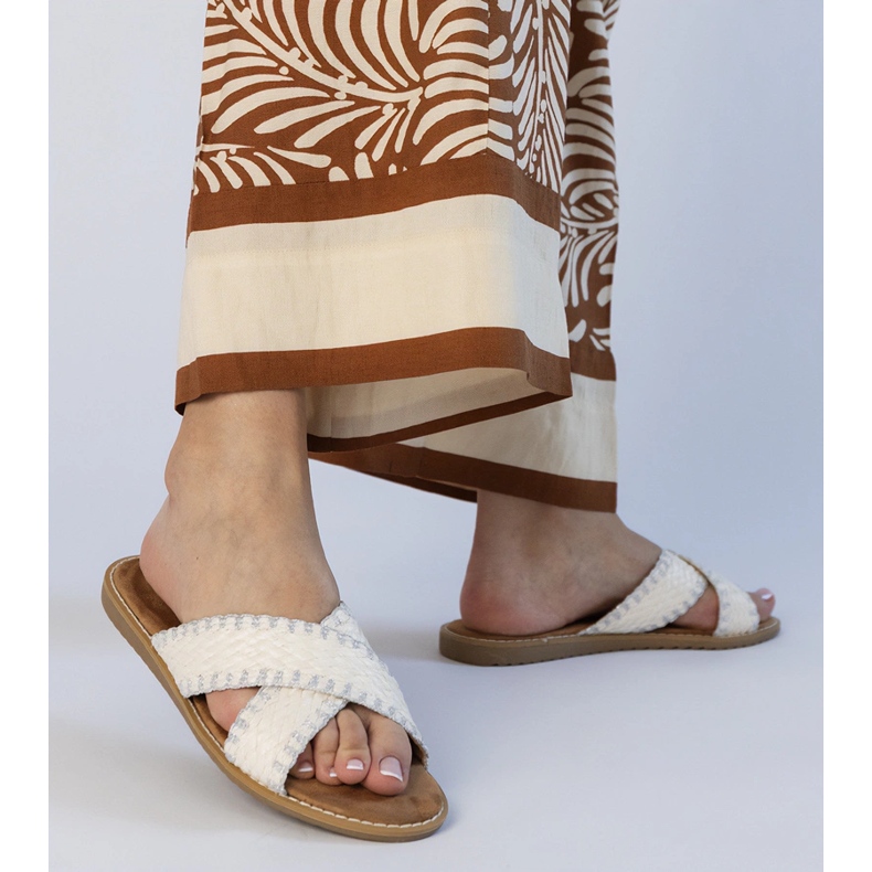 Dámské pantofle bílých žen 1