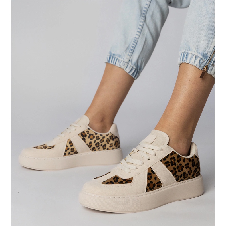 Bídlí-punčocha žen tenisky béžový 1