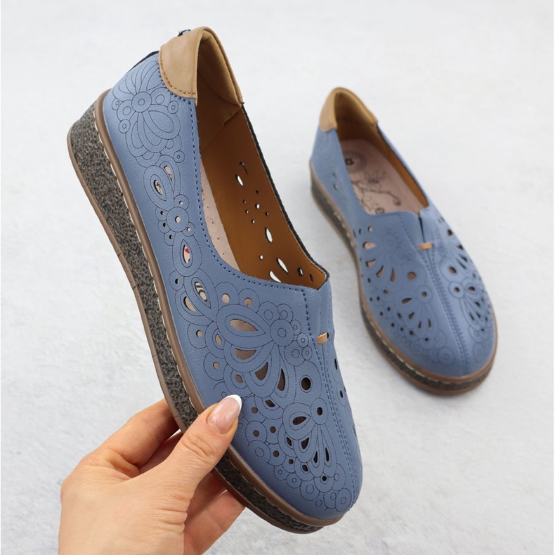 Evento Dámská kožená bota Openwork na výšce tmavě modrá Eveno 7007 modrý 1 Evento Dámská kožená bota Openwork na výšce tmavě modrá Eveno 7007 modrý 1