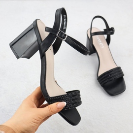 Dámské sandály na Black Vinceza 62228 Post černá 1