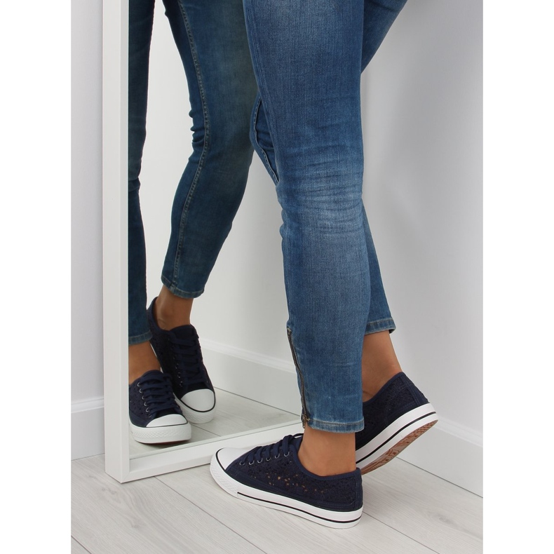 Dámské tmavě modré krajkové tenisky NB89P Blue námořnická modrá 1