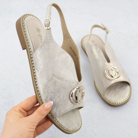 Dámské sandály se vybudovaly s ozdobou Golden 43329 Potocki zlatý 1