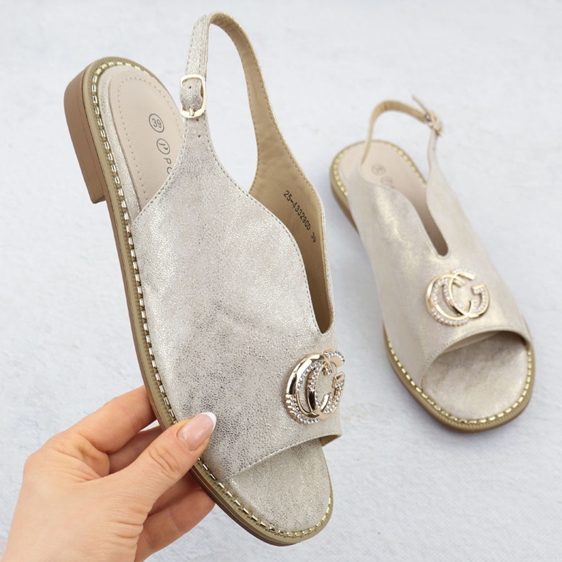 Dámské sandály se vybudovaly s ozdobou Golden 43329 Potocki zlatý 1