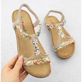 EVento Dámské sandály sklouzly Beige Eveno 8309 béžový 1 EVento Dámské sandály sklouzly Beige Eveno 8309 béžový 1