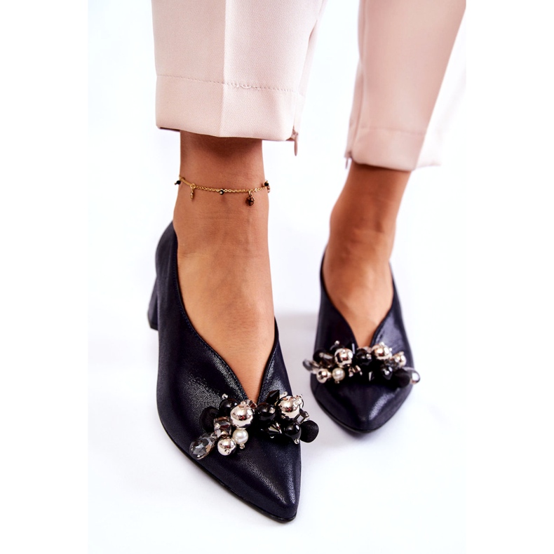 Kožená čerpadla s ozdobou Laura Messi 2487 Navy Blue modrý 2 Kožená čerpadla s ozdobou Laura Messi 2487 Navy Blue modrý 2