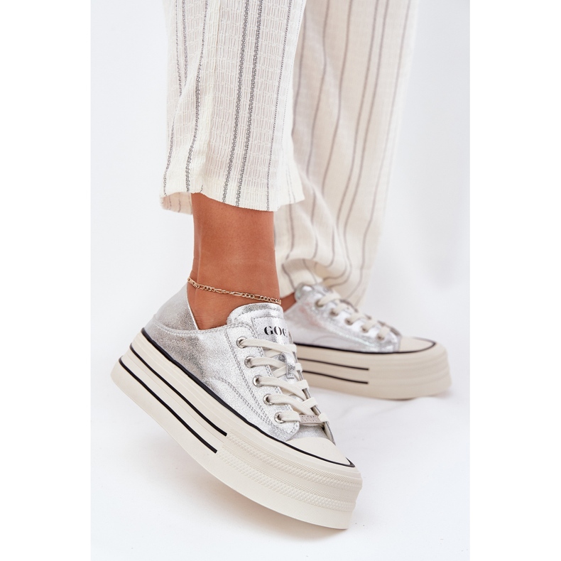 Dámské kožené tenisky na stříbrné platformě Goe RR2N4108 stříbrný 2