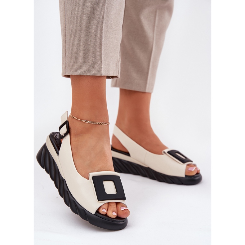 ARTIKER Dámské kožené sandály s klínem s dekorací Artker 56C1570 BEIGE béžový 2