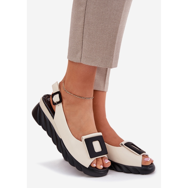 ARTIKER Dámské kožené sandály s klínem s dekorací Artker 56C1570 BEIGE béžový 1