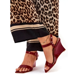 Malované dámské sandály pro vínové klíny červené 1 Malované dámské sandály pro vínové klíny červené 1