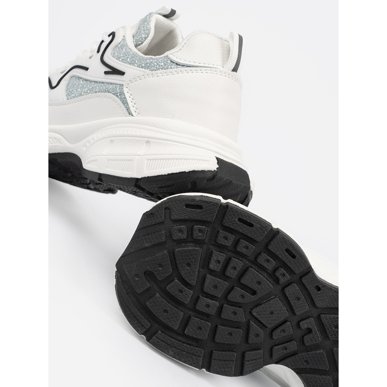 Shelvt Bílé a zelené tenisky s dekorativními vložkami bílý 1