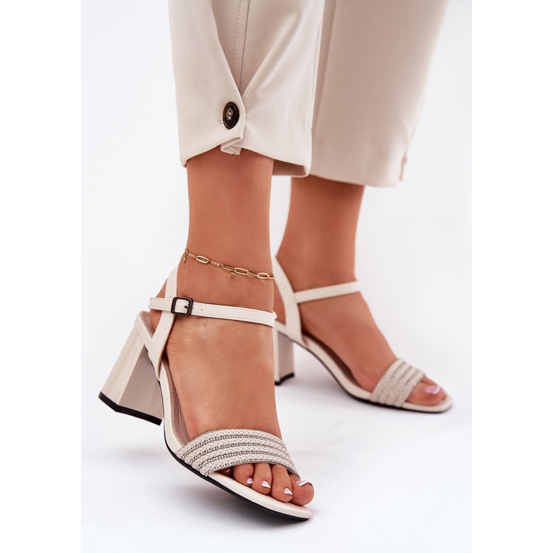 Dámské sandály na příspěvku se zirkony a Vinceza 62228 Black béžový 2