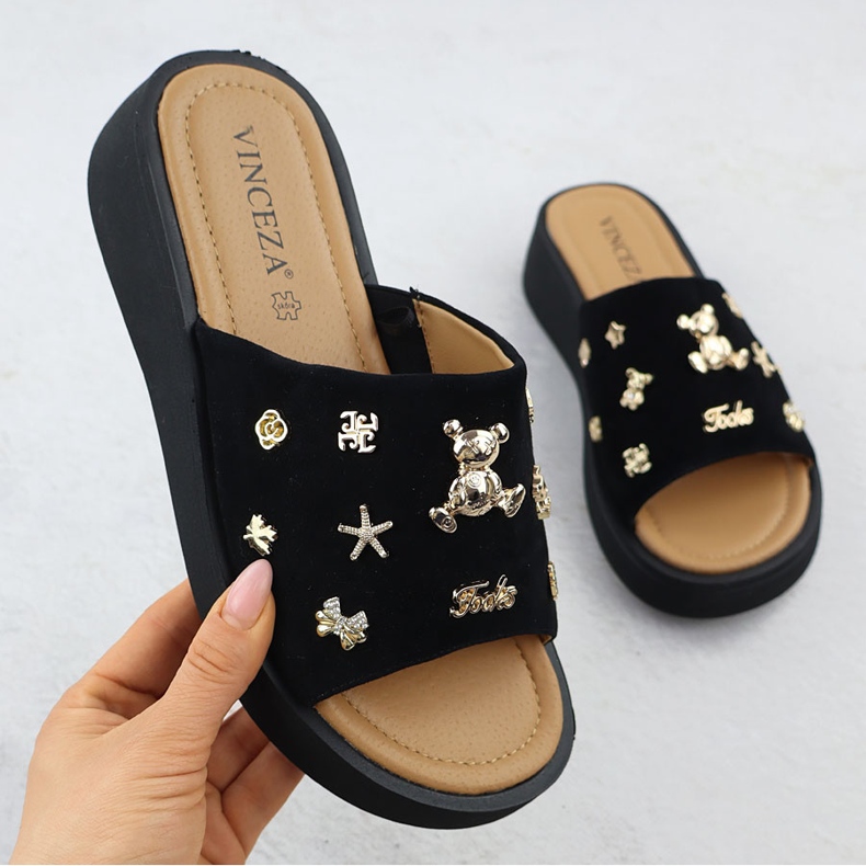 Dámské kožené klíny s dekoracemi Black Vinceza 66741 černá 1