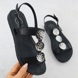 Ploché dámské sandály s dekorací Black Filippo DS6885 černý 1