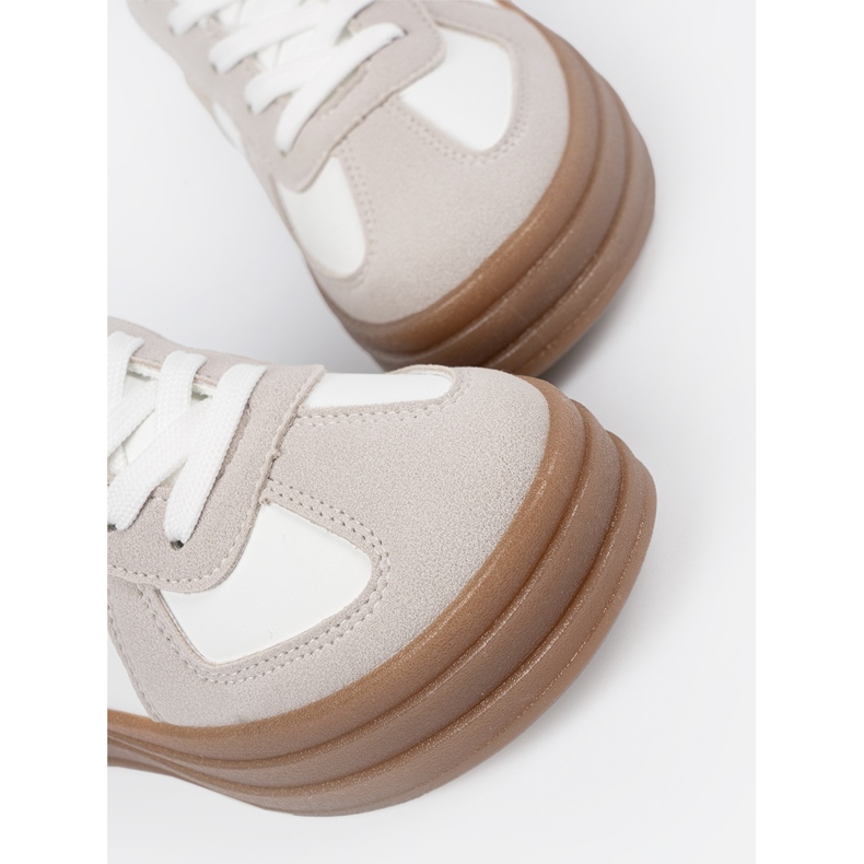 Shelvt Dámské sportovní boty silnější dno bílý 1