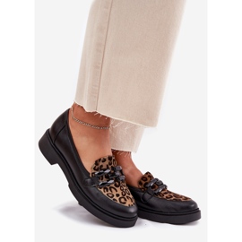 Kožené mokasíny s ozdobou a leopardským tiskem Laura Messi 2965 černá 1 Kožené mokasíny s ozdobou a leopardským tiskem Laura Messi 2965 černá 1