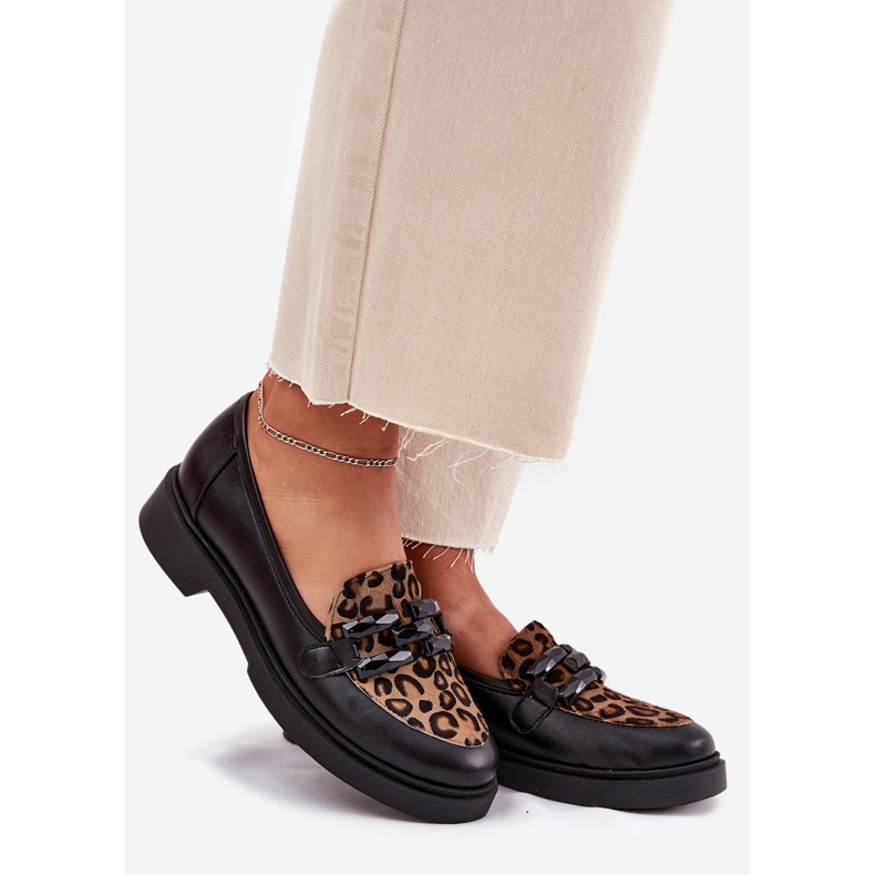 Kožené mokasíny s ozdobou a leopardským tiskem Laura Messi 2965 černá 1 Kožené mokasíny s ozdobou a leopardským tiskem Laura Messi 2965 černá 1