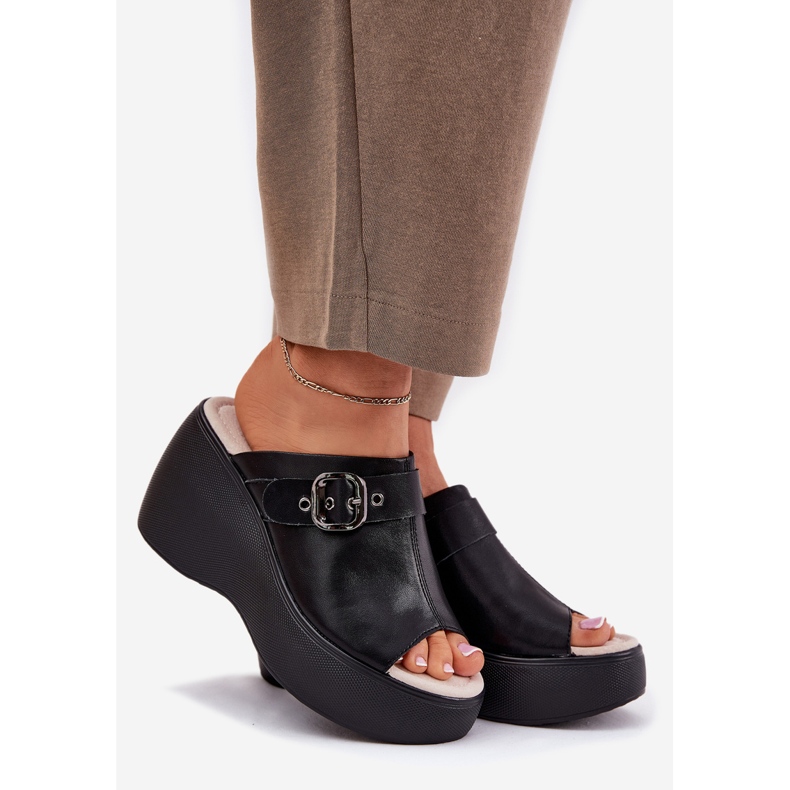 S.Barski Dámské kožené žabky na plošině a klín s sponou S. Barski LR51-542 Black černá 1