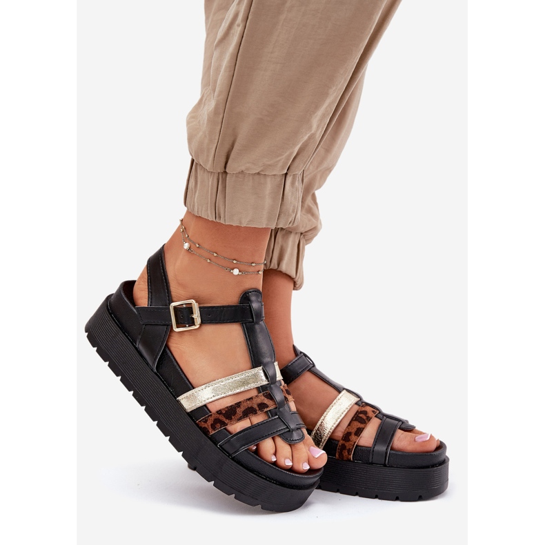 Inna Dámské sandály s pruhy na platformě černé černá 1