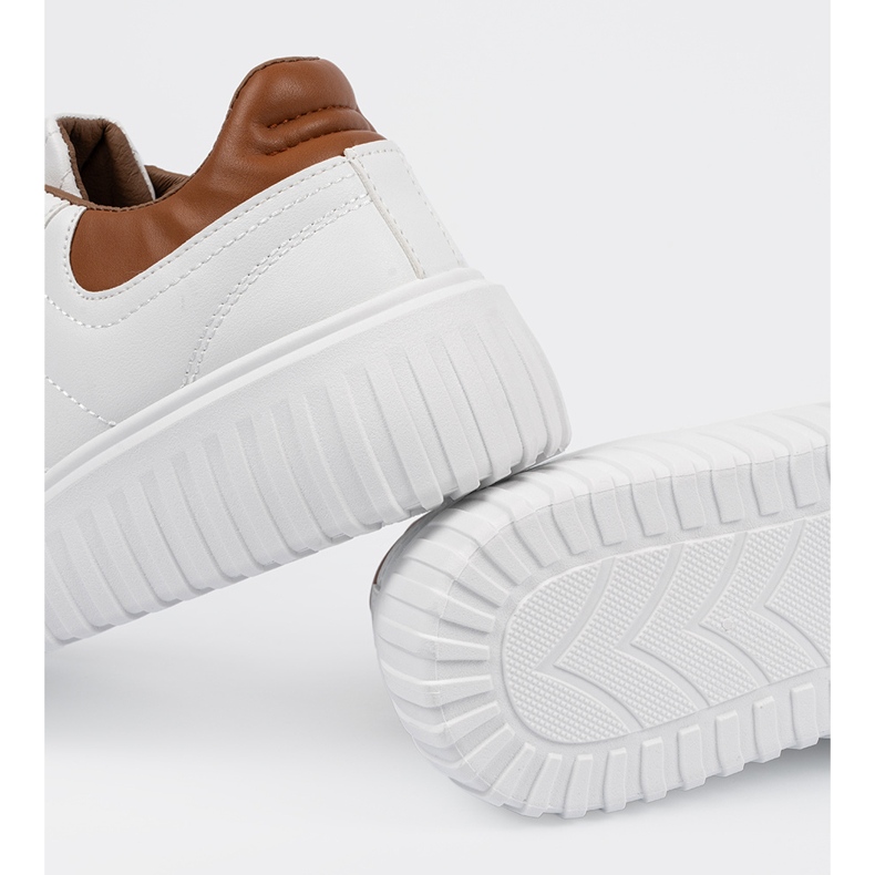 Shelvt Bílé ženské tenisky hnědé vložky bílý 1