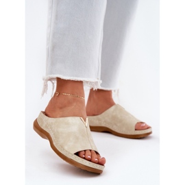 EVento Pohodlné ženské zlaté klíny zlatý 2 EVento Pohodlné ženské zlaté klíny zlatý 2