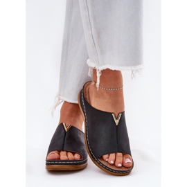 EVento Pohodlné ženské klíny Černé klíny černá 2