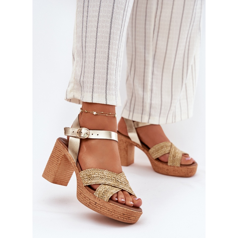 Zazoo Kožené sandály na sloupu s copním na Zzoo 40460 zlaté pruhy zlatý 2