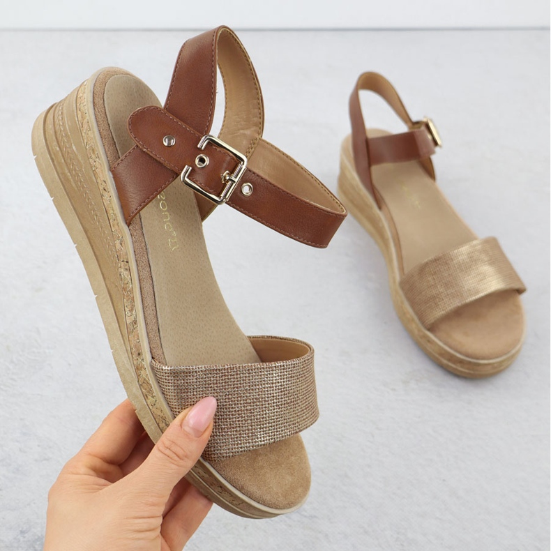 Dámské sandály pro hnědé klíny Sergio Leone SK-204 hnědý 1