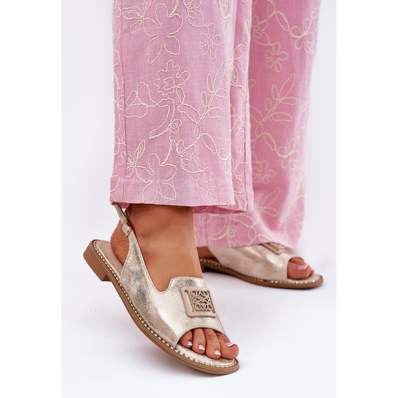 S.Barski Elegantní dámské ploché sandály s ozdobou S. Barski KV51-082 Zlato zlatý 2