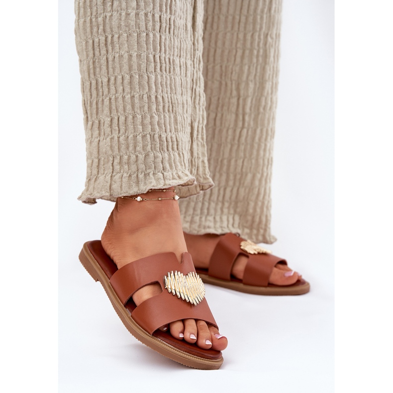 EVento Flip Flip Flip Flip Flip Flip Flip Flip Flip Flops se zlatým dekorací hnědý 2 EVento Flip Flip Flip Flip Flip Flip Flip Flip Flip Flops se zlatým dekorací hnědý 2