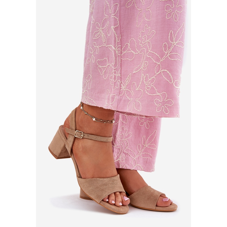 EVento Eco Suede Classic Women's High Heels Beige sandály béžový 1 EVento Eco Suede Classic Women's High Heels Beige sandály béžový 1