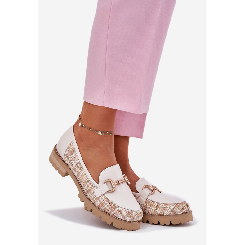 Dámské kožené mokasíny se zlatým detailem Laura Messi 2938 Light Beige béžový 1 Dámské kožené mokasíny se zlatým detailem Laura Messi 2938 Light Beige béžový 1