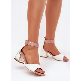 EVento Varningované dámské sandály na post bílé bílý 2 EVento Varningované dámské sandály na post bílé bílý 2