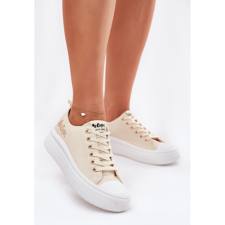 Dámské tenisky na platformě Lee Cooper LCW-24-44-2464L Beige béžový 2 Dámské tenisky na platformě Lee Cooper LCW-24-44-2464L Beige béžový 2
