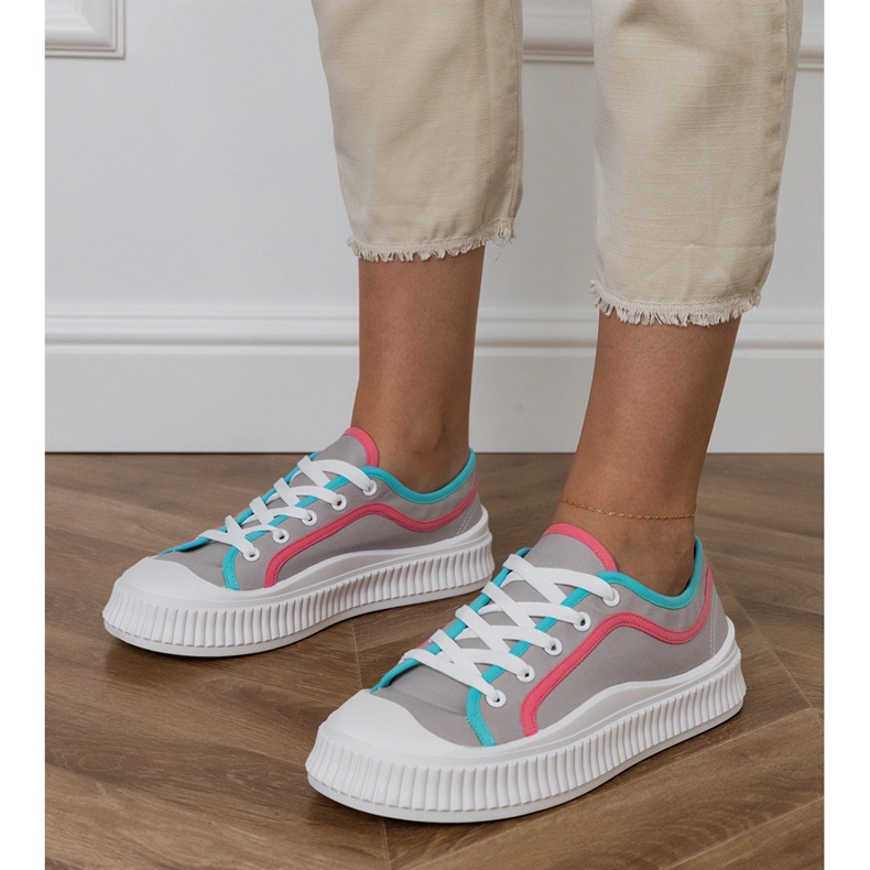 Šedé ženské tenisky na platformě šedá 1 Šedé ženské tenisky na platformě šedá 1