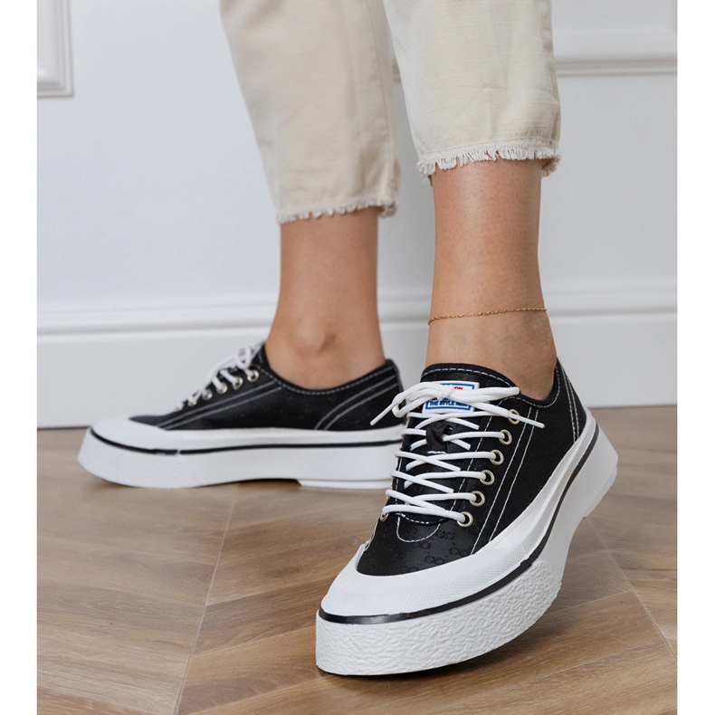 Černé dámské tenisky na platformě černý 1