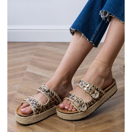 Leopard pantofle espadrilles s spony hnědý 2 Leopard pantofle espadrilles s spony hnědý 2