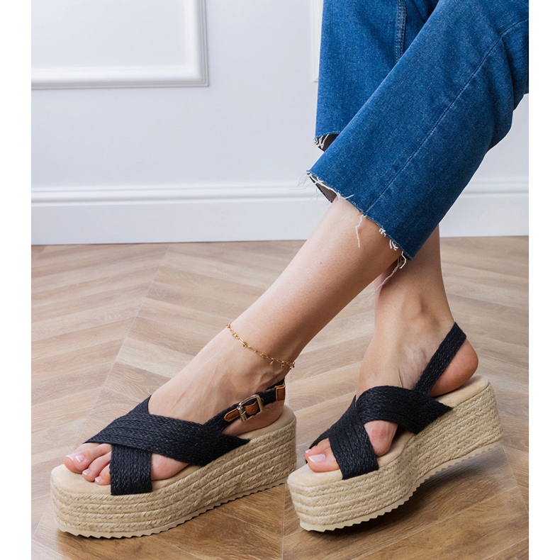 Black Espadrilles sandály na plošině s pruhy černá 1