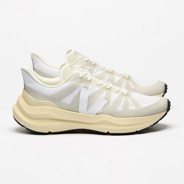 Veja Condor 3 Adv Enmesh CE2820742A běžecké boty bílý 1