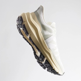 Veja Condor 3 Adv Enmesh CE2820742B Running Shoes bílý 2