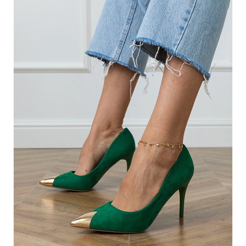 Zelená čerpadla ekosamu s kovovým prstem 1 Zelená čerpadla ekosamu s kovovým prstem 1