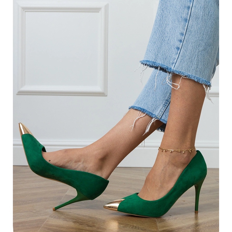 Zelená čerpadla ekosamu s kovovým prstem 2 Zelená čerpadla ekosamu s kovovým prstem 2