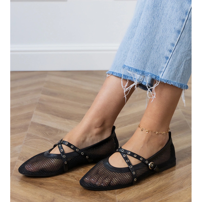 Černé síťové baleríny s dekorativní sponou černá 2 Černé síťové baleríny s dekorativní sponou černá 2