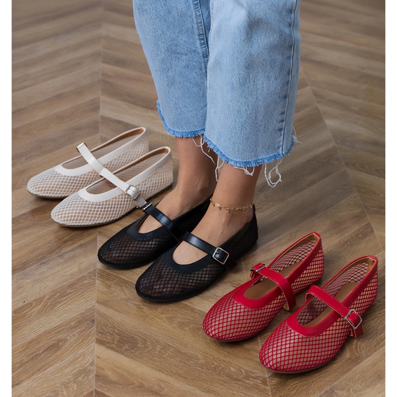 Červené síťové baleríny s přezkou 1