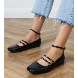 Černé baleríny jsou rozptýlené spony černý 1